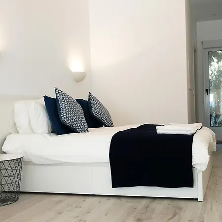 Olosuites Limassol Exterior photo