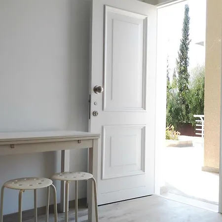 Olosuites Limassol Exterior photo