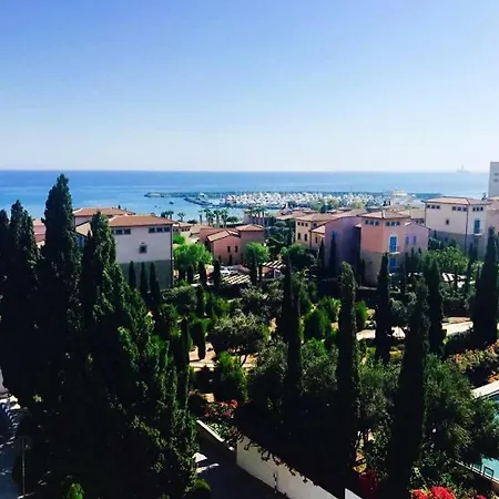 Olosuites Limassol Exterior photo